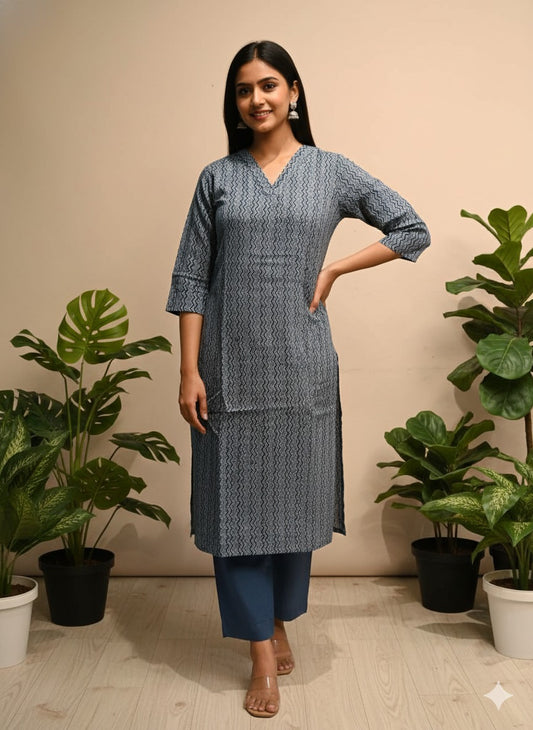 Slate Chevron Pure Cotton Kurta — Minimalist Breathable Kurta with Right-Side Pocket